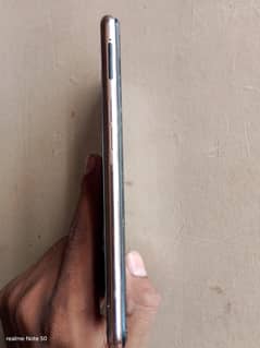 Oppo F9 (4gb 64gb)