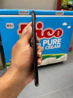 Iphone 7 plus with box for sale