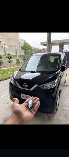 NISSAN