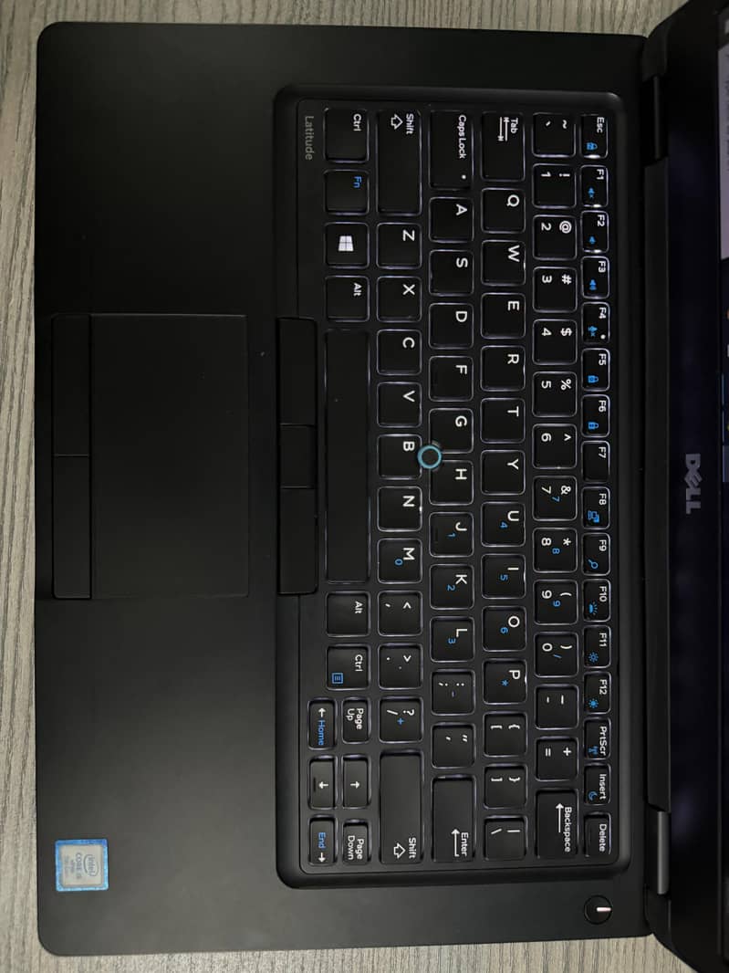 Dell Latitude 5480 8/256 with Inbuilt Graphics 2