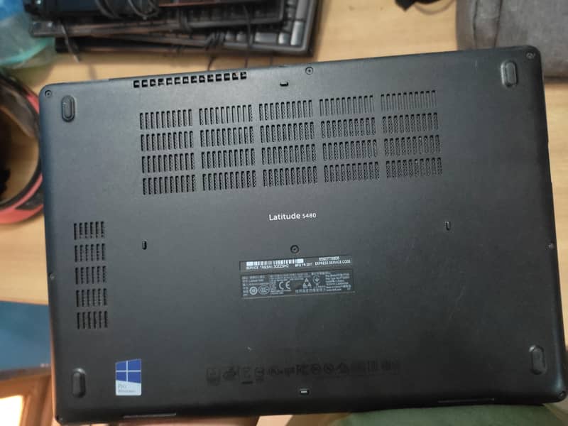 Dell Latitude 5480 8/256 with Inbuilt Graphics 5