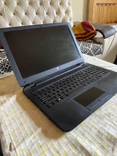 HP A8 7TH GENERATION R5 GRAPHICS