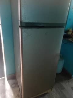 frej ka compressor kharab ha Baki frej ki condition si ha