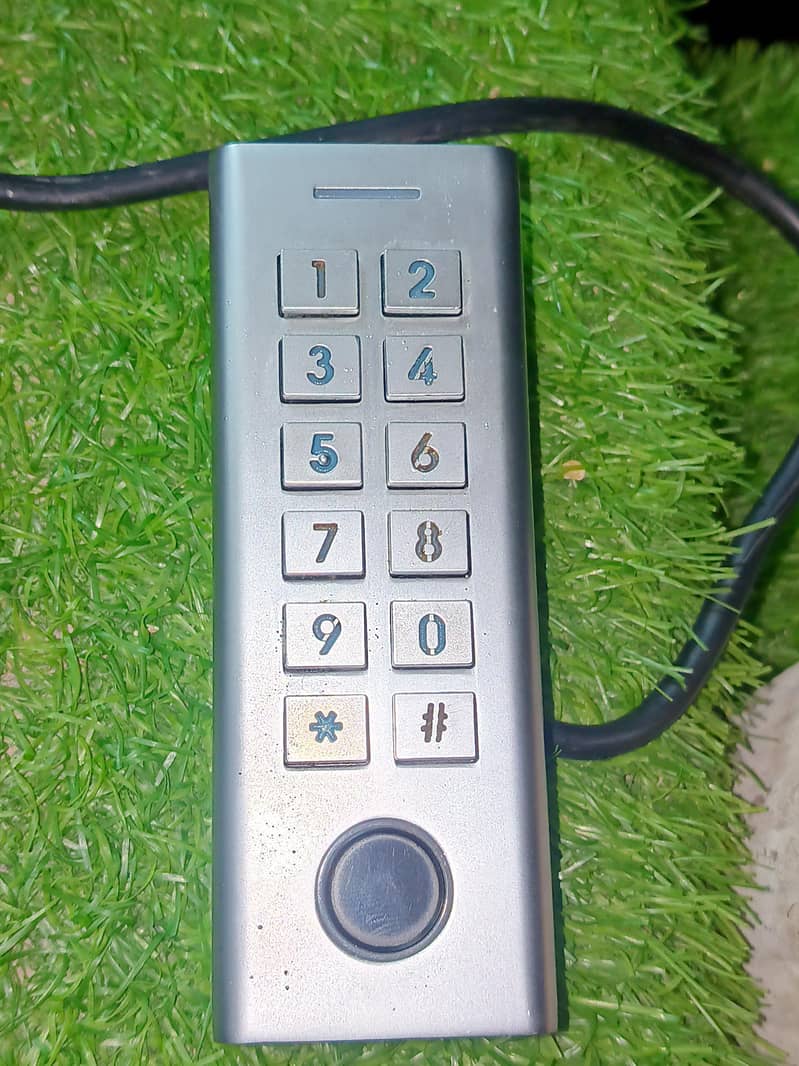 lock fingerprint and keypad access control device. 0