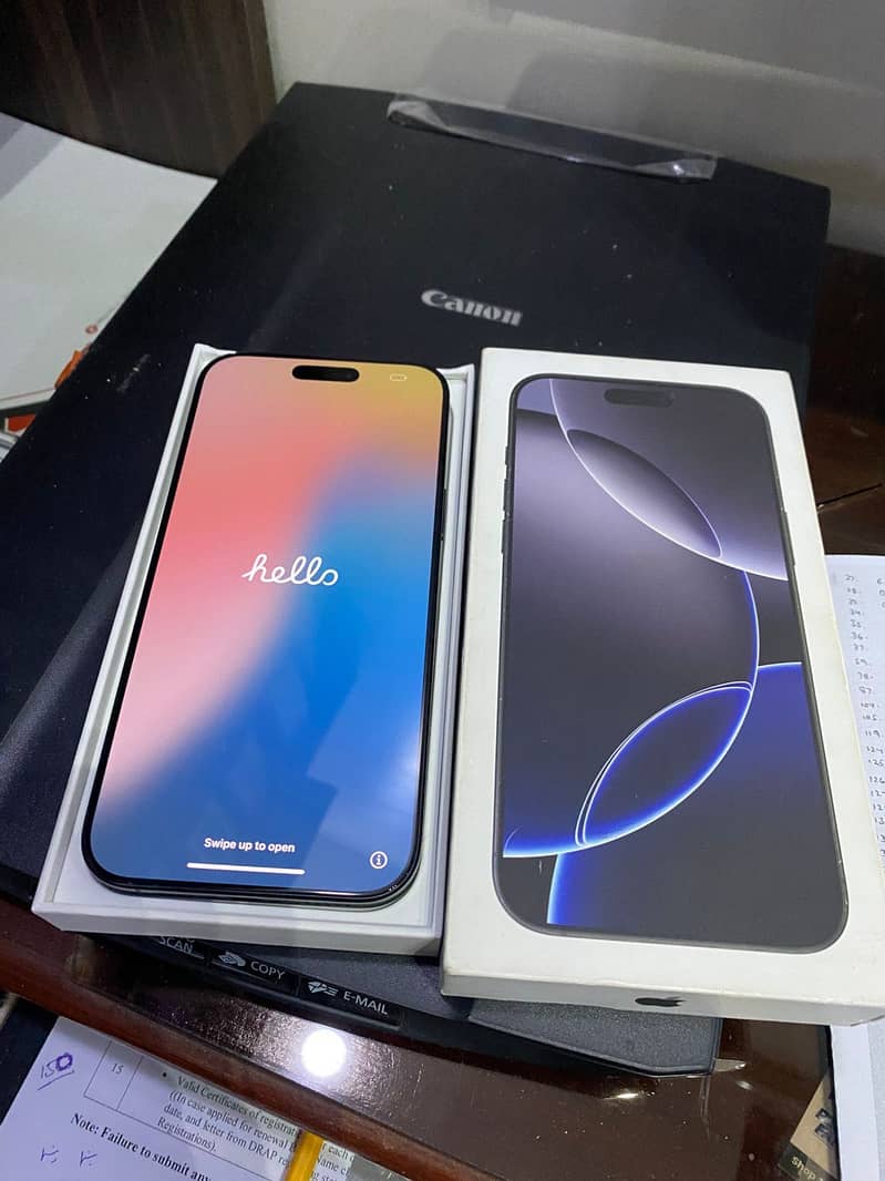 iPhone 16 pro max 3 cycle count jv 10 days used only 4