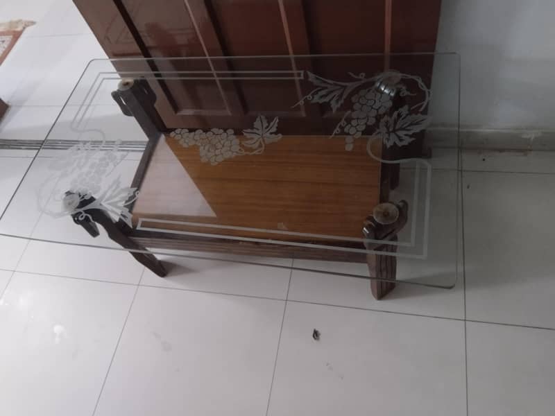 beautiful centre table standard size multiple use 3