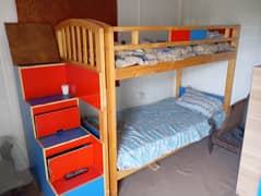 Bunker Wood for Kids with Stairs