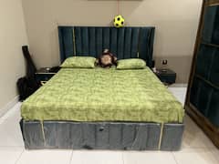Full Bedroom Set - Excellent Condition! 
