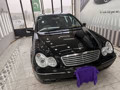 Mercedes c180 elegance - Outstanding Condition