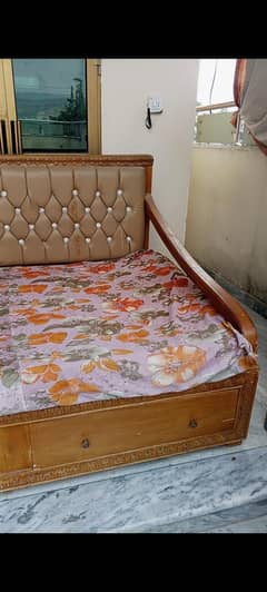 bed,,