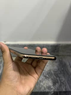 I phone xsmax   Dual pta approved