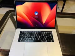 Macbook Pro 2017 15"