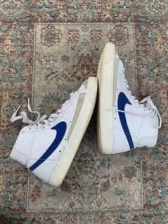 Nike
