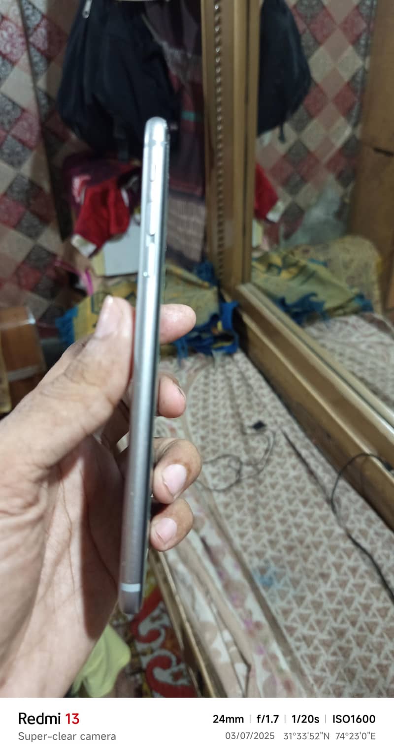 iphon 6 plus pta  approve .  16gb. exchange also possible 2
