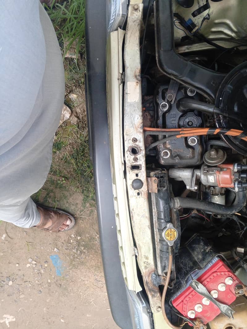 Mehran VXR 2004  Lahore number 7