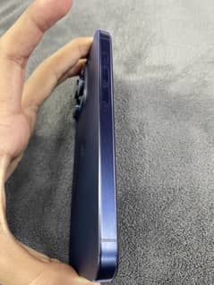 iPhone15prononjv(gb)256battery90kitwaterpack