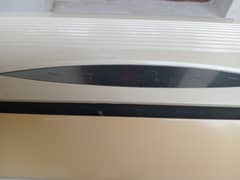 Dawlance Split AC (1 ton)