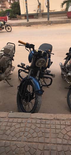 super power 125cc Modified Royal Enfield ki tarha bnai hai 