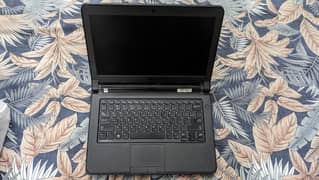 DELL Latitude 3340