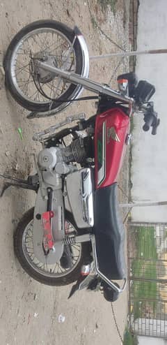 CG125