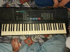 a 36 key yahama pianos