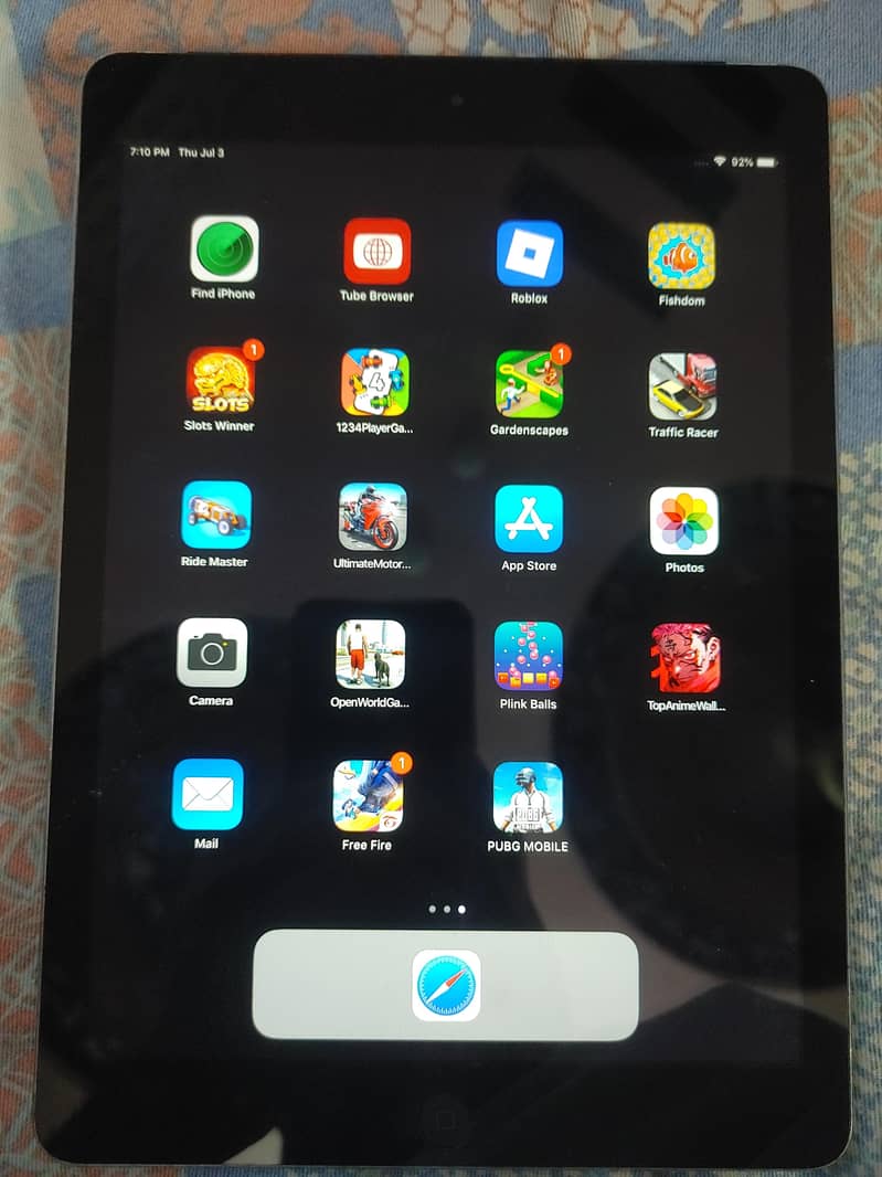 IPAD AIR MODEL A1475 - Icloud OK 0