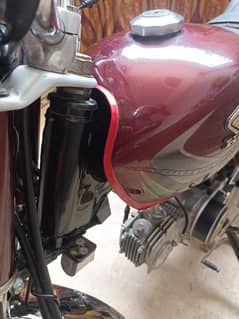 Honda 70cc bike 10 by 9