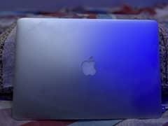 MacBook Pro 2015 macOS is Monterey Intel corei7 , 16gb ram , 256gb hhd