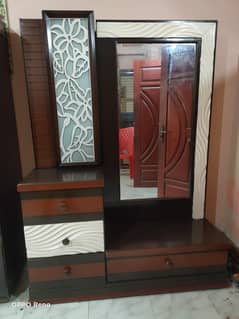 Bedroom set