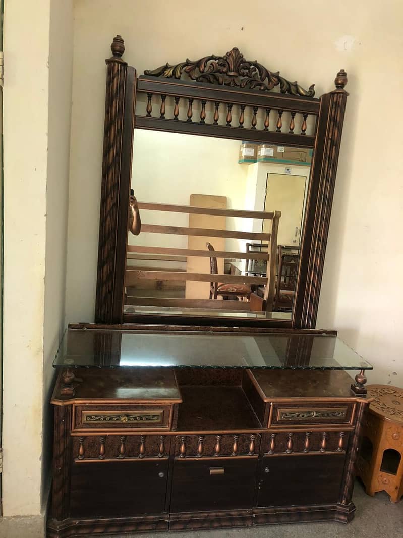 bedset with dressing table or dining table with 8 chairs 5