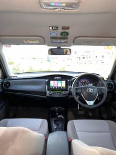 Toyota Corolla Axio hybrid 1.5