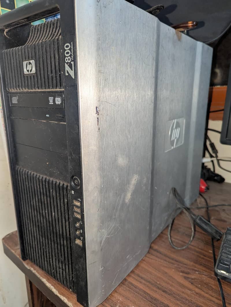 PC xeon X5690 Dual processor with LCD 5