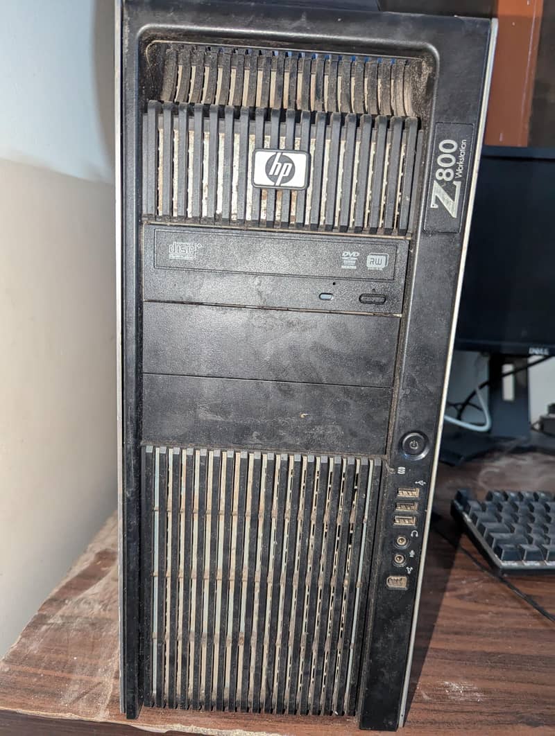 PC xeon X5690 Dual processor with LCD 6