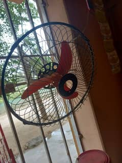 baracket fan