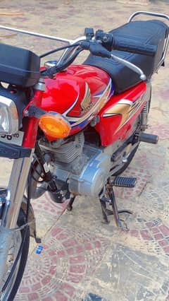 cg125