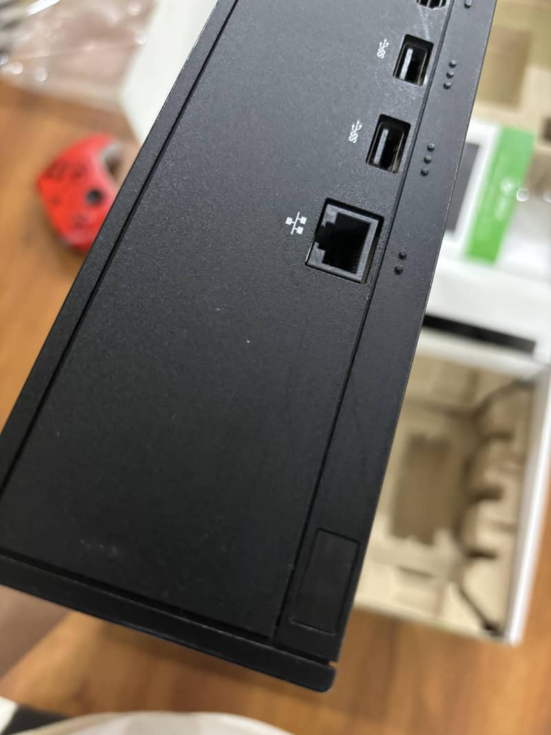 XBOX SERIES S 1TB SLIGHTLY USED CONTROLLER IS NEW AND 1 MONTH GAMEPASS 6