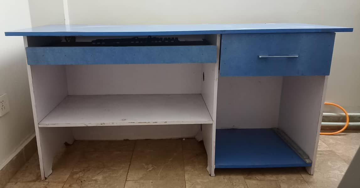 Table / Computer Table / Study Table/ Office table 1