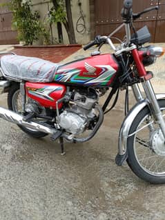 Honda 125 Applied for brand new condition