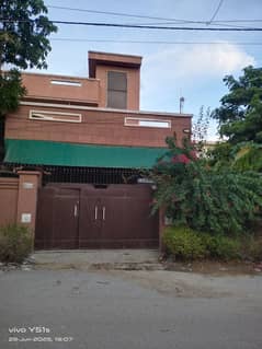 Architech Housing Society Blk 9. Johar , 600 Sq House for urgent sale,