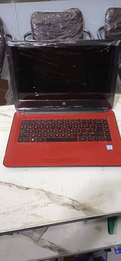 hp, i3 6GN ration 8 GB ram 128 SSD 10 by10 condacation