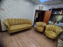 5 seater Latest dezine like new