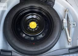 Toyota Altis 1.6 X spare tyre
