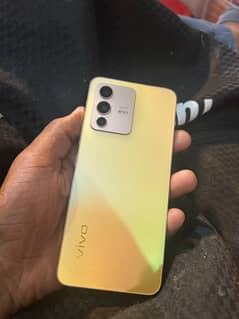 Vivo v23 5g 12+8 Ram storage 256gb