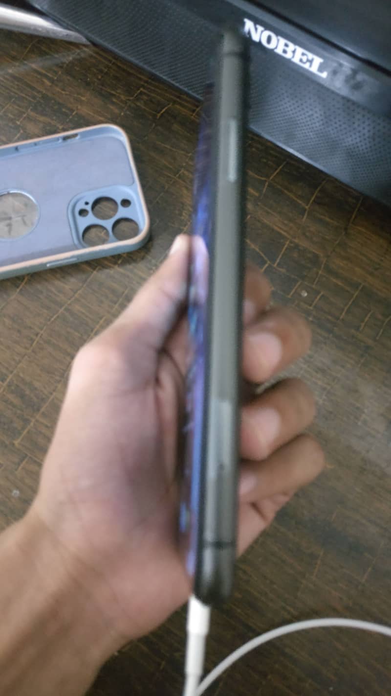 IPHONE 11 EXCHANGE POSSIBLE WITH IOS ONLY 0