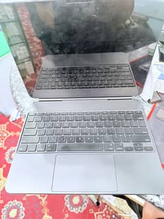 Magic keyboard for ipad pro 13 inch M4