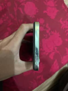 Vivo y100