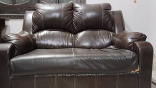 2 seater sofa for sell, in cheap price, discount available