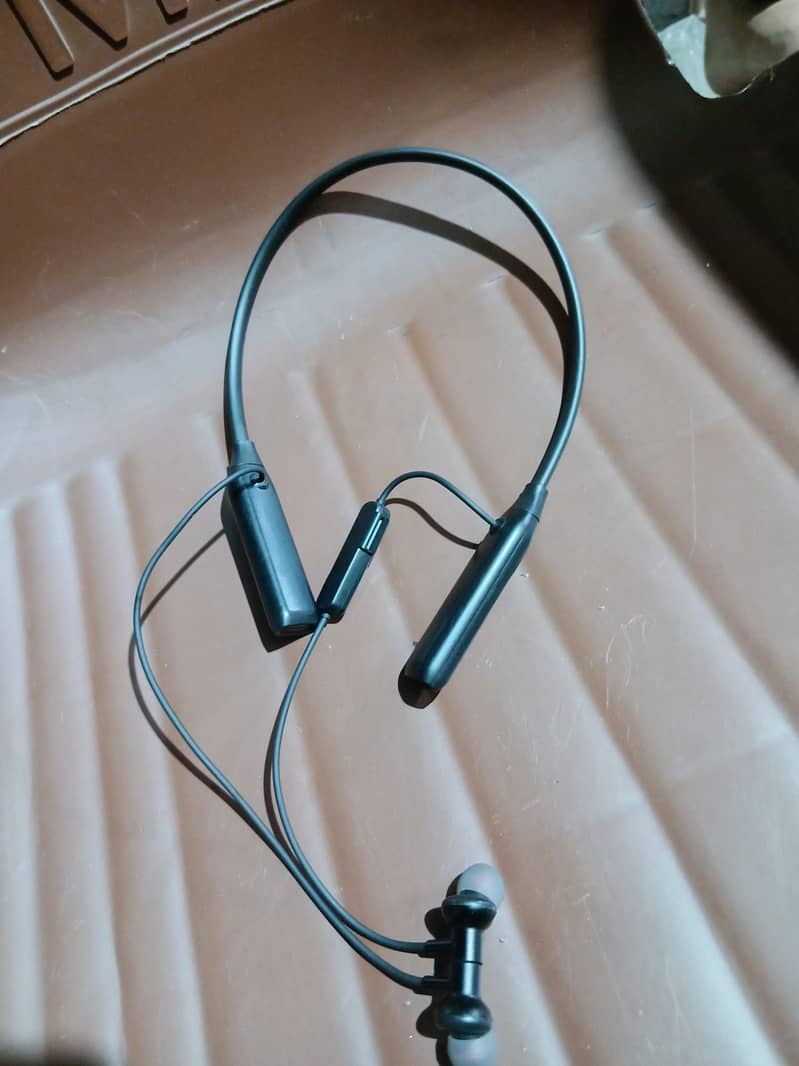 Wireless Bluetooth 0