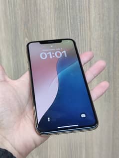 iphone xs max 256 gb Gold sim working