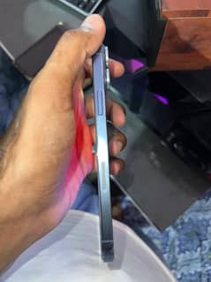 13 Pro max 128 GB JV